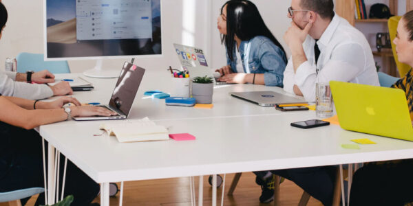 Iffiliate--About_company